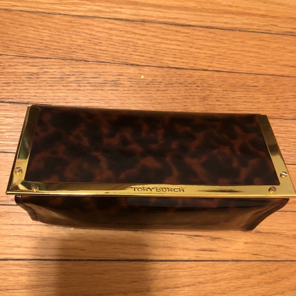 Dark brown Tory Burch sunglasses - Picture 2 of 3